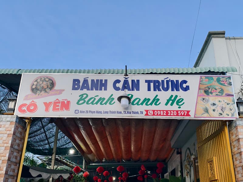 Ảnh bìa Bánh căn cô Yến