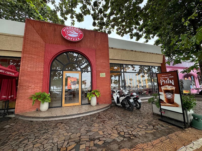 Highland Công viên Sông Hậu