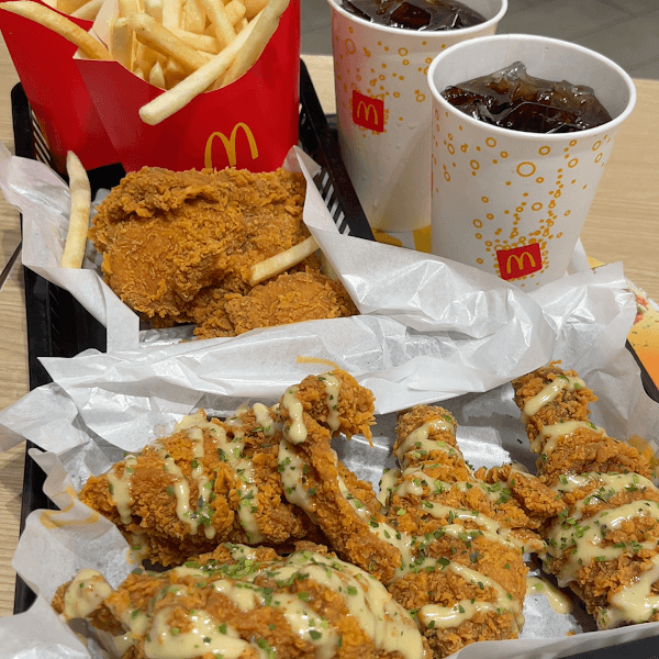 Hình ảnh McDonald's Nguyễn Văn Linh - 6