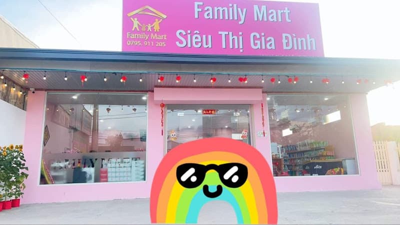 FAMILY MART