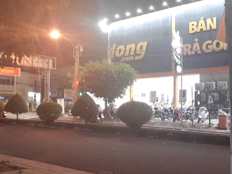 Hình ảnh Thế Giới Di Động - 3