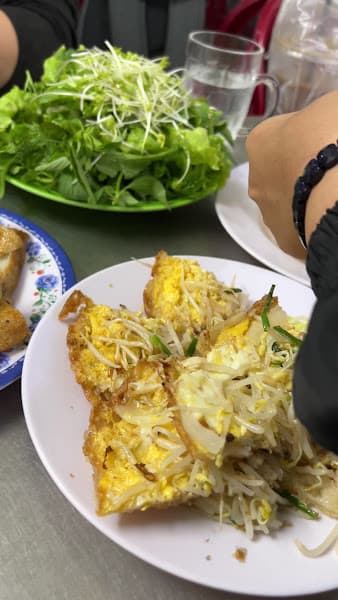 Hình ảnh Bánh Xèo Tôm Nhảy Ông Hùng - 4
