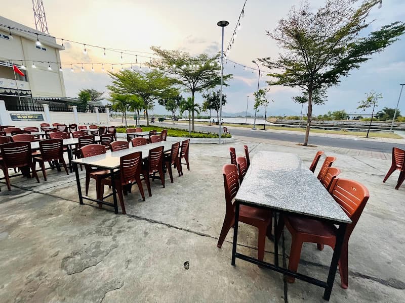 Hải Sản Bến Cảng