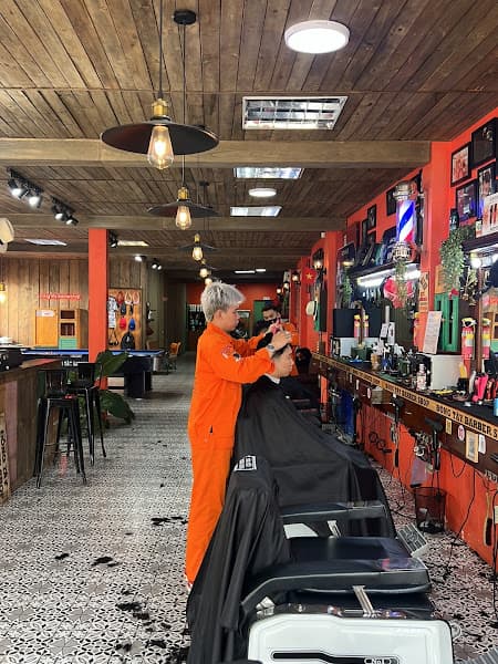 Hình ảnh Đông Tây BarberShop - 3
