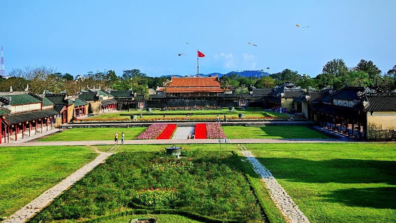 Hình ảnh Điện Kiến Trung - 2