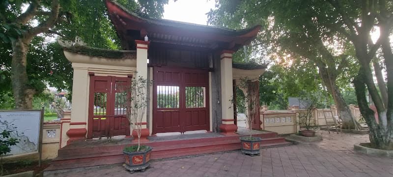 Hình ảnh Đền Cấm Lào Cai - 6