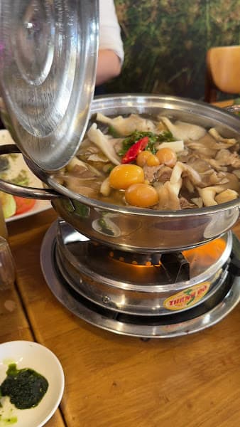 Hình ảnh Quán A7 Lẩu Gà Lá É Phú Yên - 3