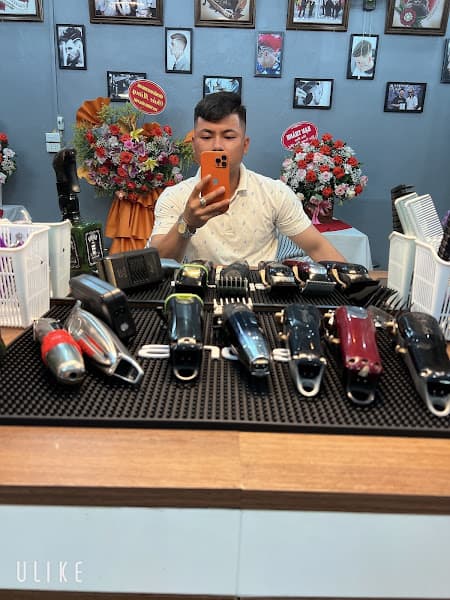 Hình ảnh H2 barbershop điện biên - 3