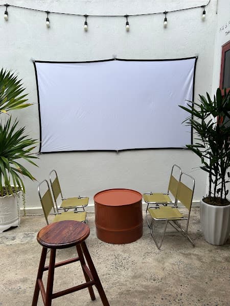 Hình ảnh Him’s Coffee & Tea - 4