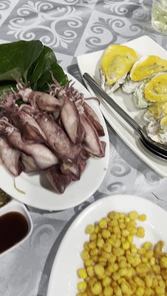 Hình ảnh Nhà Hàng hải sản An Huyền Cửa Hội. Hải sản tươi sống. Giá cả hợp lý. Gần vinwonder , melia vinpeal cửa hội , Cửa Lò - 3