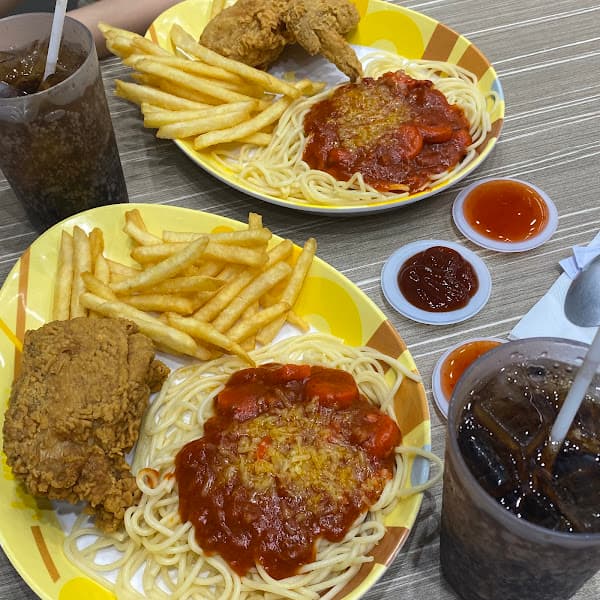 Hình ảnh Jollibee Nguyễn Huệ - Huế - 2