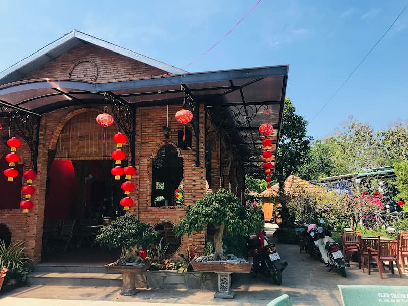Ảnh bìa Cà phê sân vườn CHỢ ĐÊM