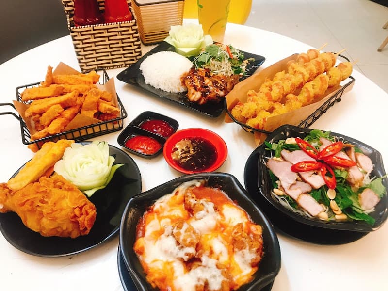 Hình ảnh Tokki Chicken - Phố ăn vặt Lò Đúc - 4