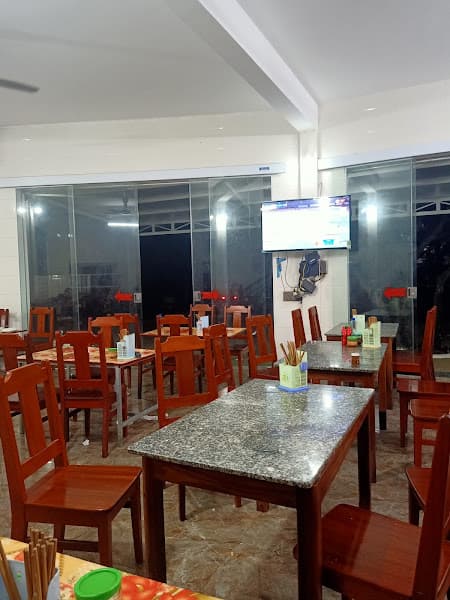 Nhà hàng Dũng Đông