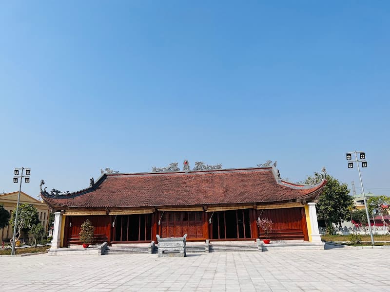 Hình ảnh Di tích lịch sử Đền thờ THÂN NHÂN TRUNG - 2