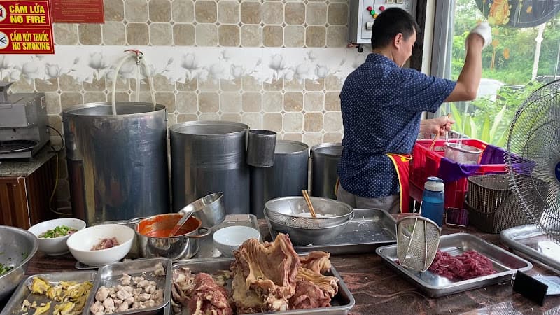 Hình ảnh Nhà hàng Công Hoan ( phở , ăn sáng , đặc sản địa phương , các món ăn dân tộc ) - 4