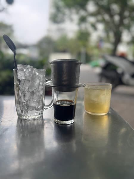 Hình ảnh Cafe Không Gian - 3