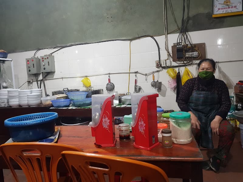 Hình ảnh Quán Cháo đêm Bà Hoa béo, Diễn Châu, Nghệ an - 4