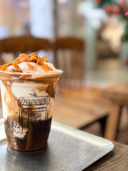 Hình ảnh Ume Cafe by Ola - 2