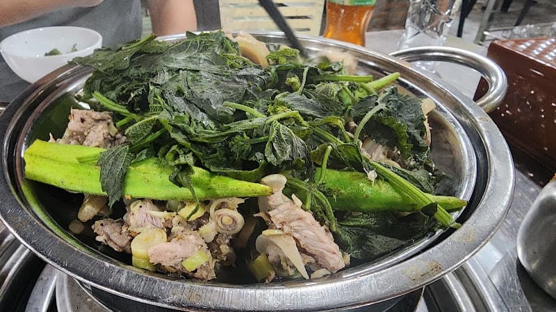 Hình ảnh Quán Lẩu Dê Đức Bình - 3