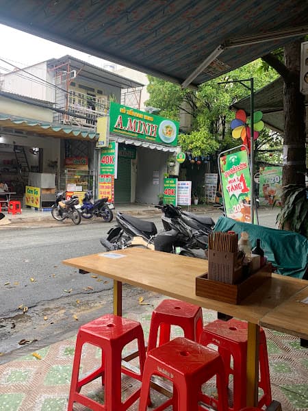 Quán Ăn Gia Đình Trường Thanh Quán - Cơm Chiên, Mì Xào