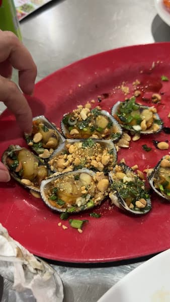 Hình ảnh Tứ Hải Quán - 3