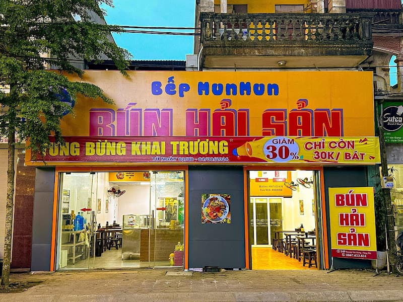 Bếp Mun Mun Bún Hải Sản