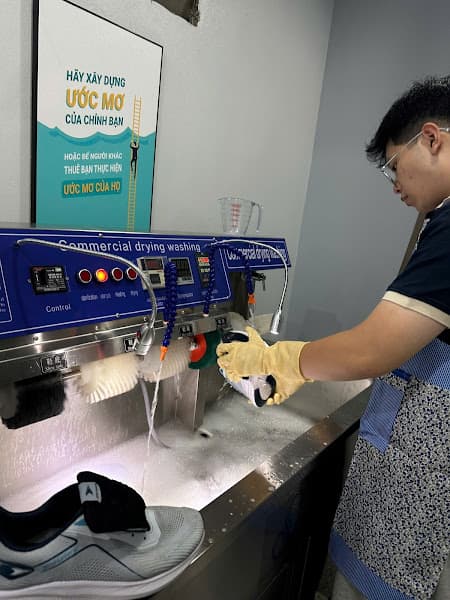 Hình ảnh IZ - Giặt Là Sạch ( Laundry ) - 3