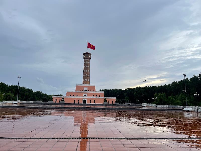 Khu Du lịch Mũi Cà Mau