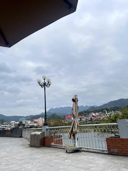 Hình ảnh Phố Đi Bộ Ven Sông Bằng - 4