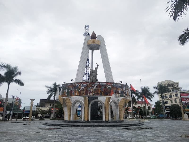 Tượng đài Binh Biến Đô Lương