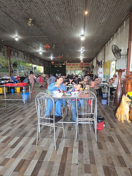 Hình ảnh phở Lý Quốc Sư la ngà định quán đồng nai - 2