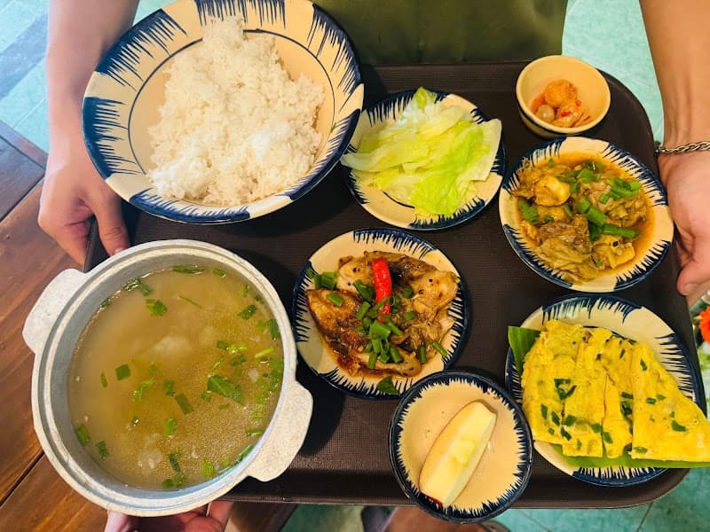 Hình ảnh Cơm Nhà Gia Thành - 3