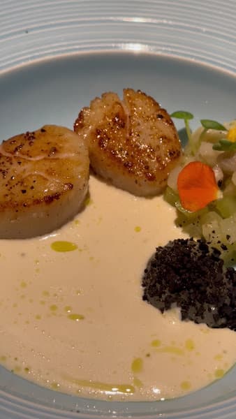 Hình ảnh Etēsia • kitchen counter + wines - 2