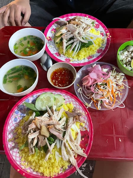 Hình ảnh Cơm Gà CÔ YẾN - Rạp Hòa Bình - 2