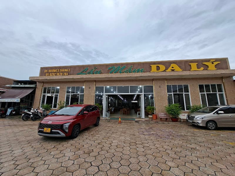 Lẩu mắm Dạ Lý