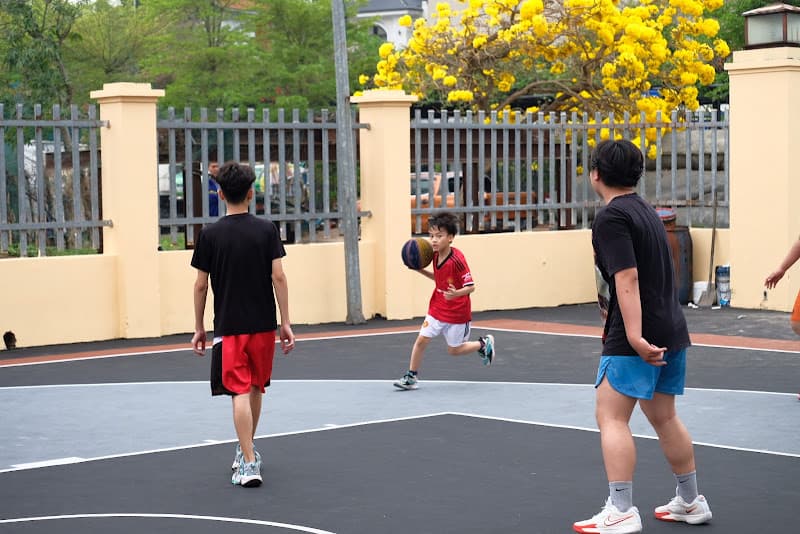 Hình ảnh Quang Ninh Hoops Basketball & Pickleball - 2