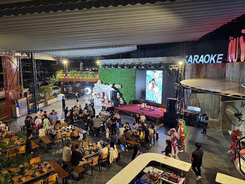 Hình ảnh Mỹ Quỳnh Beer Karaoke - 4