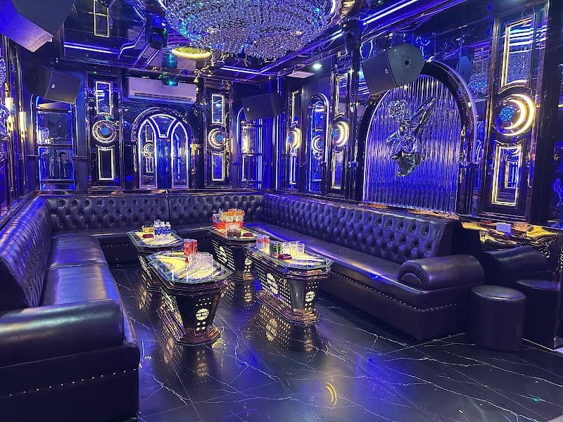 Hình ảnh Karaoke Sao Việt - 7