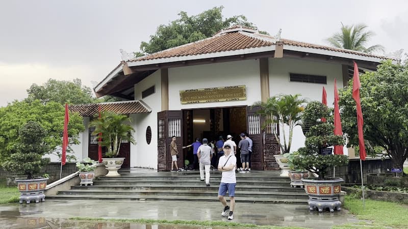 Hình ảnh Lăng Cụ Nguyễn Sinh Sắc - 4