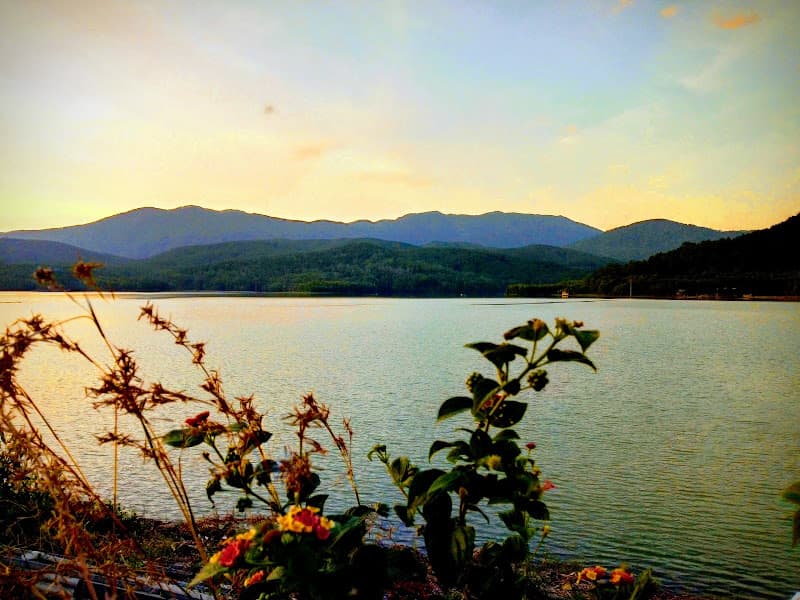 Ảnh bìa Bến đò đi Hương Tích