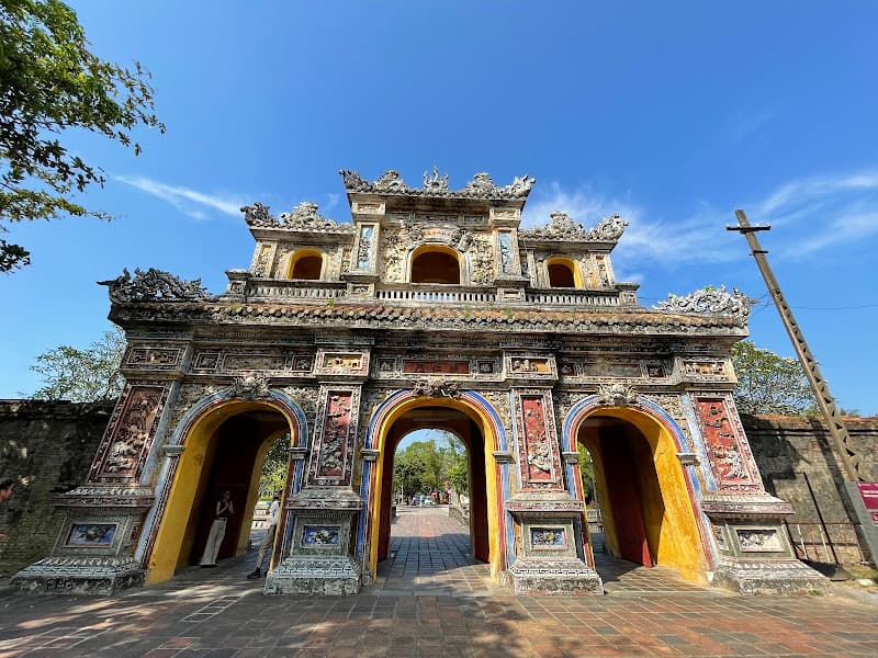 Ảnh bìa Cửa Hiển Nhơn