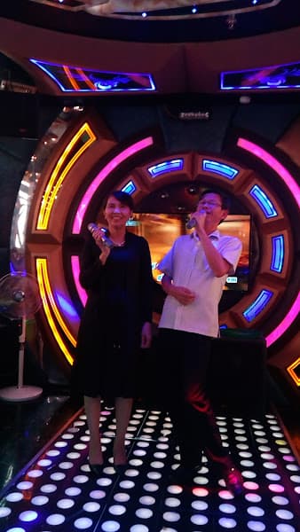 Hình ảnh Karaoke Lucky Star - 2