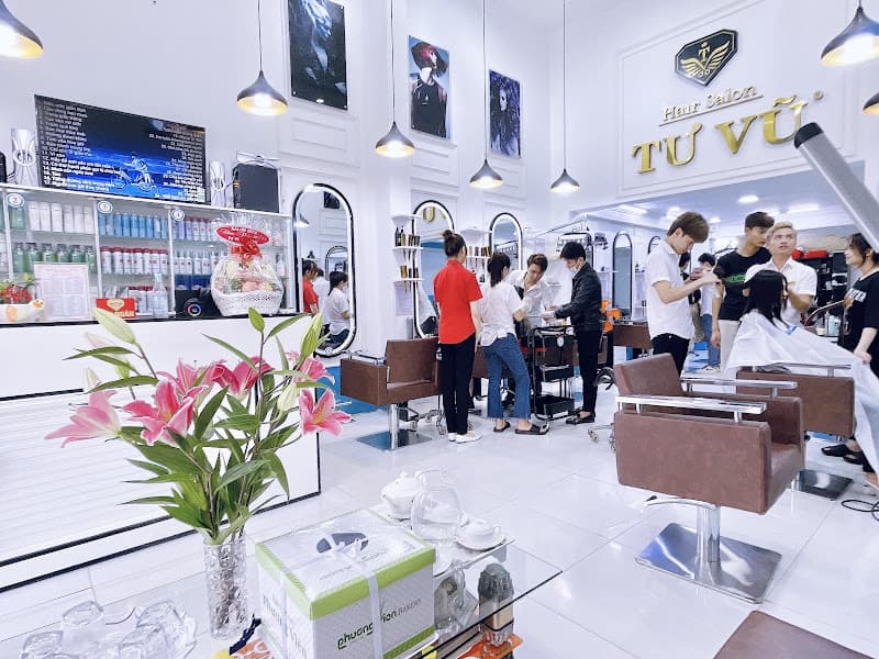 Hình ảnh Hair Salon Tư Vũ - 2