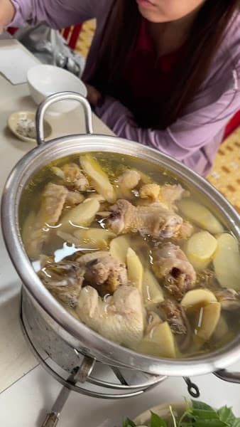 Hình ảnh Lẩu Gà Lá É TAO NGỘ - 70A 3 tháng 2 Đà Lạt - 3