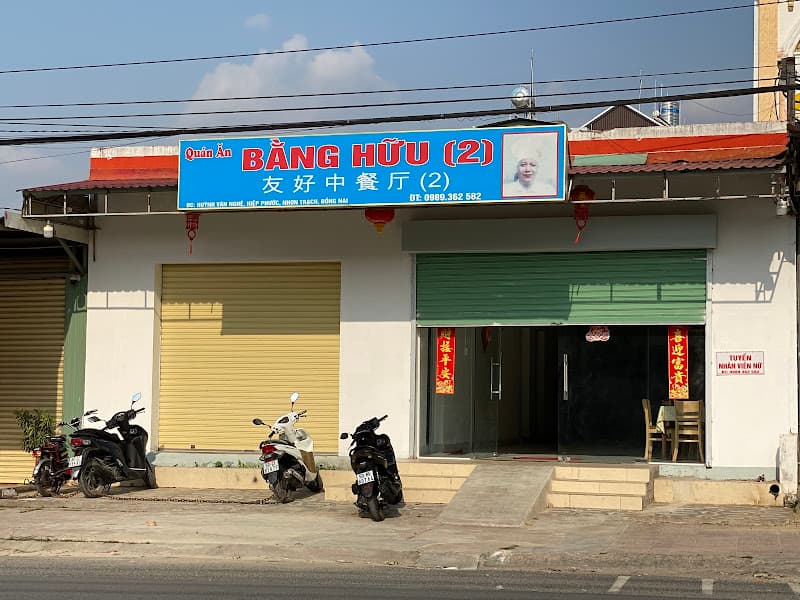 Nhà Hàng Tân Thiên Địa