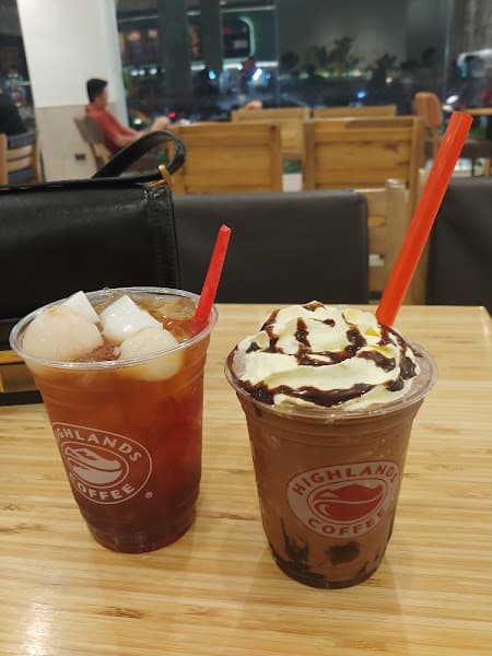 Hình ảnh Highlands Coffee Trần Thành Ngọ - 2