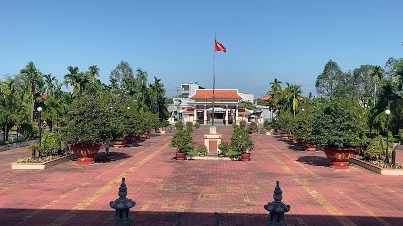 Hình ảnh Đền Thờ Phạm Hùng - 3