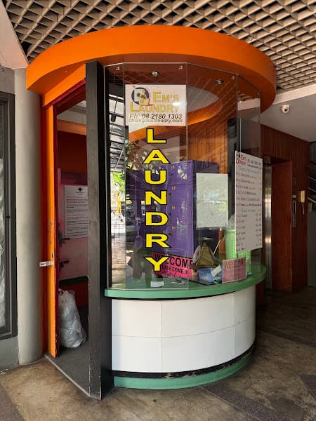 Hình ảnh Em's Laundry 2 - 3