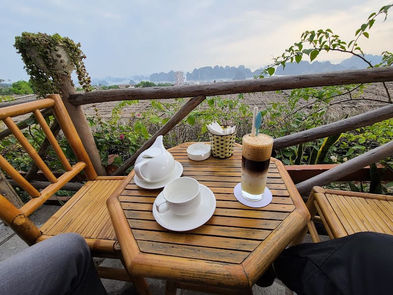 Hình ảnh Bay View Cafe Hạ Long - 6